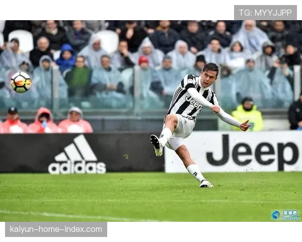 尤文图斯二比零战胜本菲卡 迪巴拉进球展示前锋灵活性 尤文图斯二比零战胜本菲卡 迪巴拉进球展示前锋灵活性