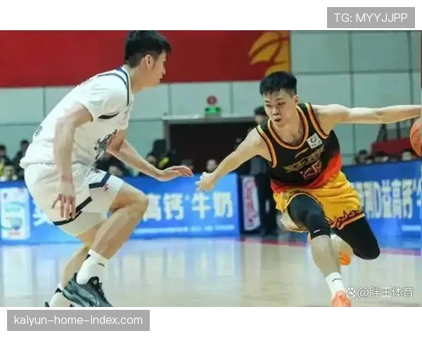 广东遭江苏1.9秒绝杀 沉退防守策略放任庞峥麟处理球成致命漏洞 广东遭江苏1.9秒绝杀 沉退防守策略放任庞峥麟处理球成致命漏洞